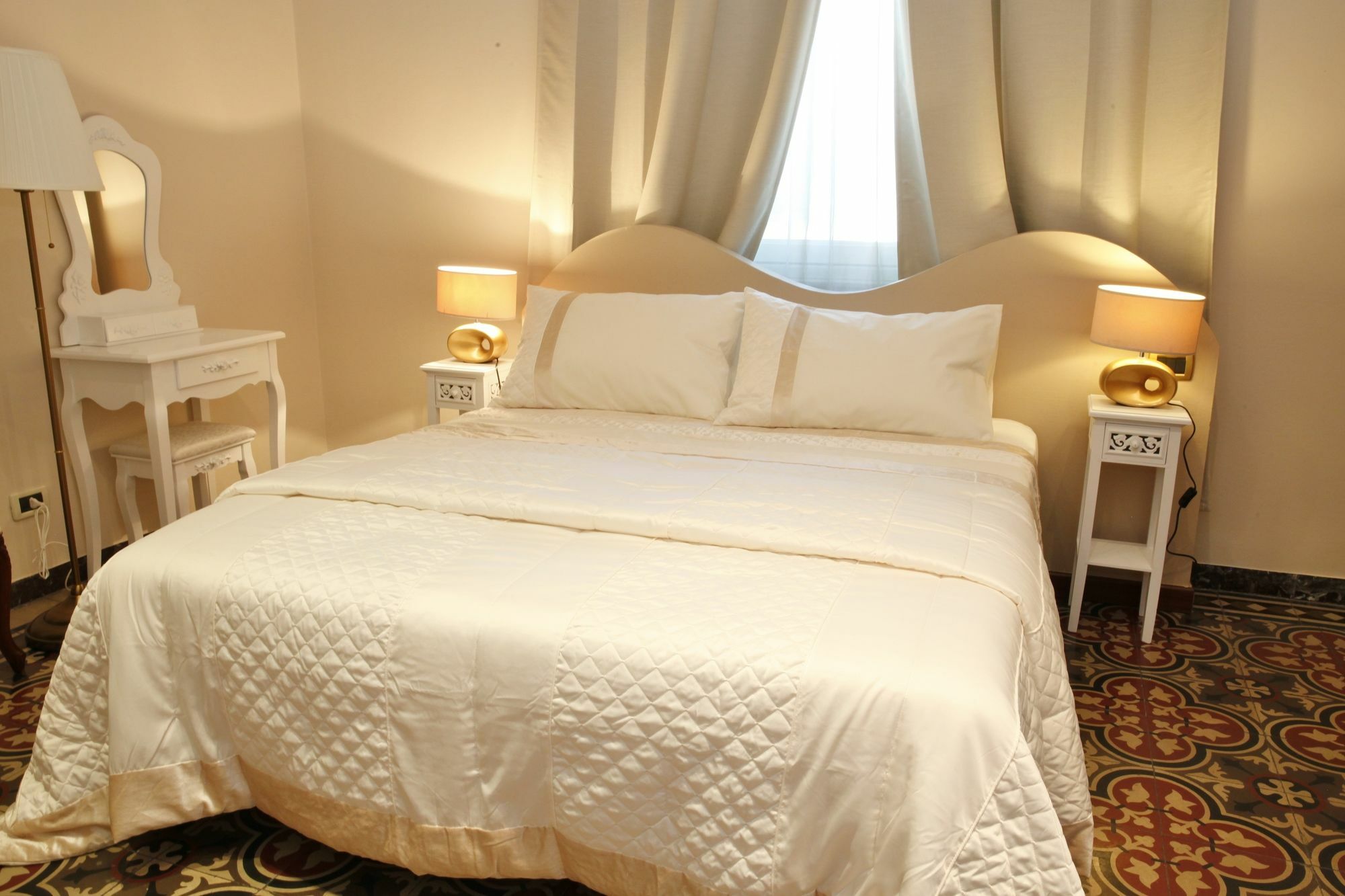 Lucca Relais Bed & Breakfast Bagian luar foto