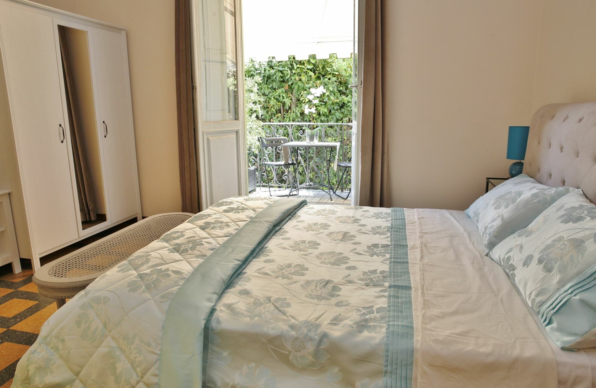 Lucca Relais Bed & Breakfast Bagian luar foto
