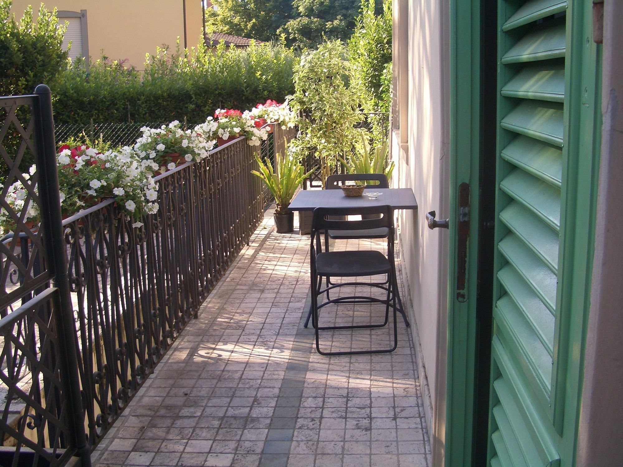 Lucca Relais Bed & Breakfast Bagian luar foto